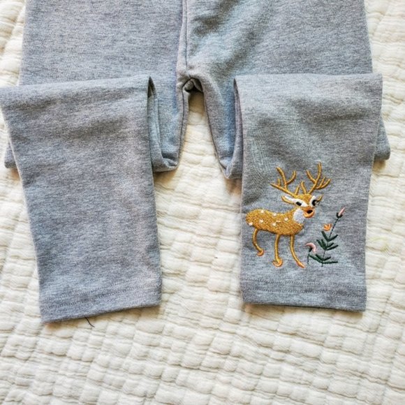 NWT Grey paints with reindeer and floral details 3 - Picture 2 of 6